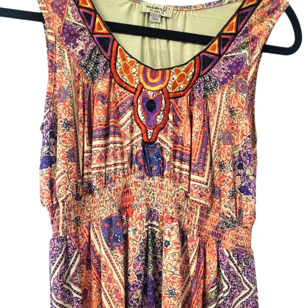 One World Sundress Size Large  With Embroided Neck